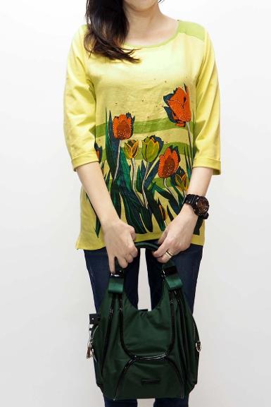 เสื้อลินินหลังผ้ายืดพิมพ์ลายดอกทิวลิปส์ (NO.40242)
